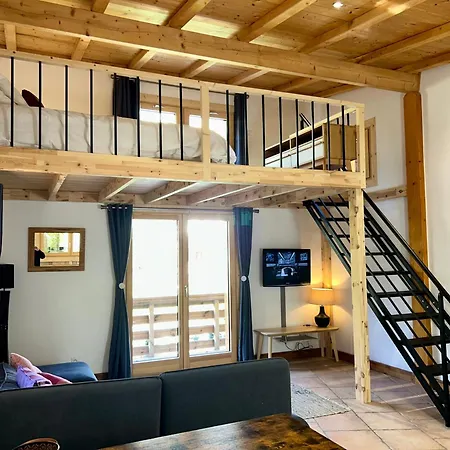 Private Loft Apartment, Chamonix